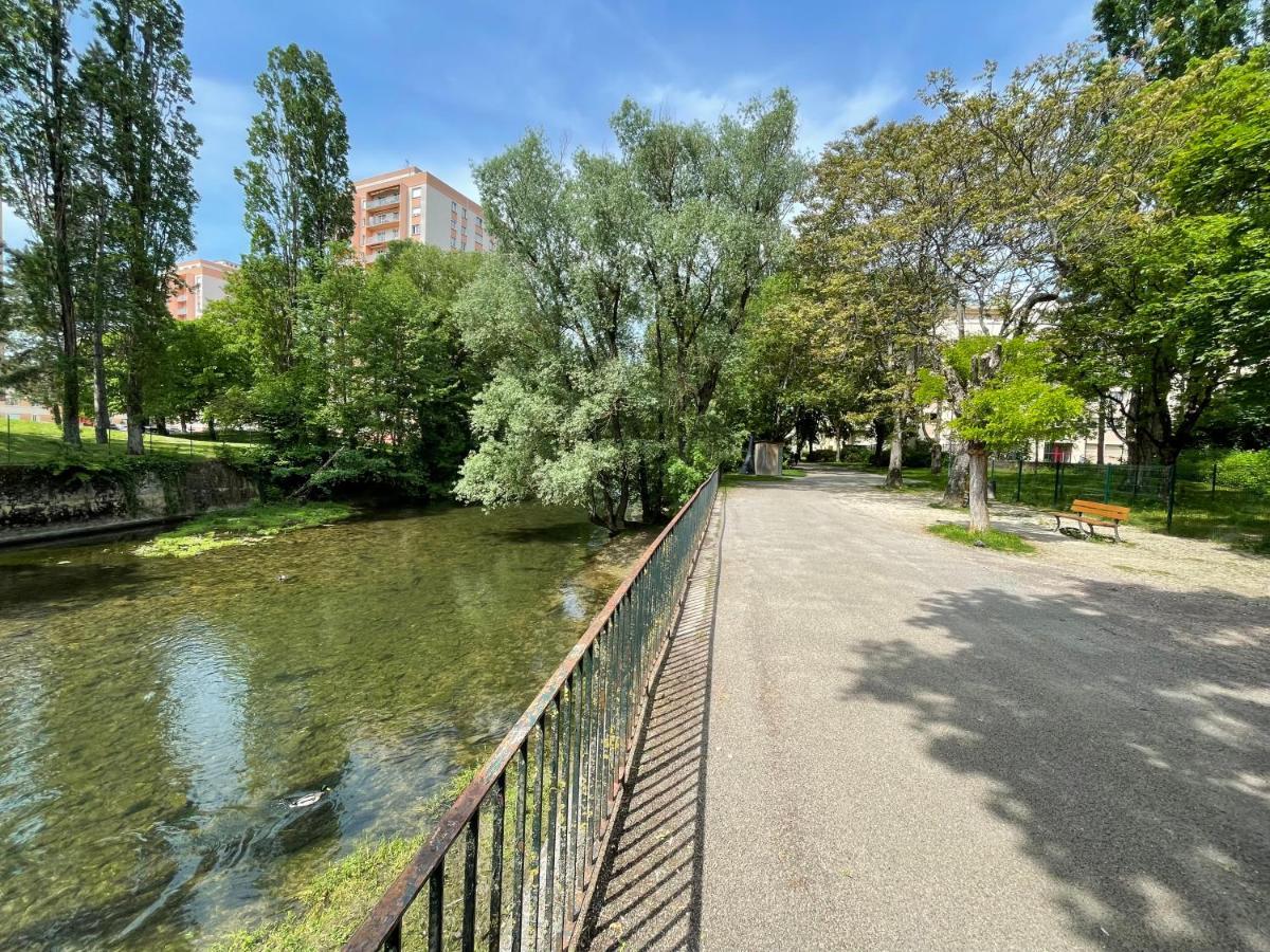 Le Nid Des Ducs - Gare Et Cite Gastronomique Apartment Dijon Exterior foto